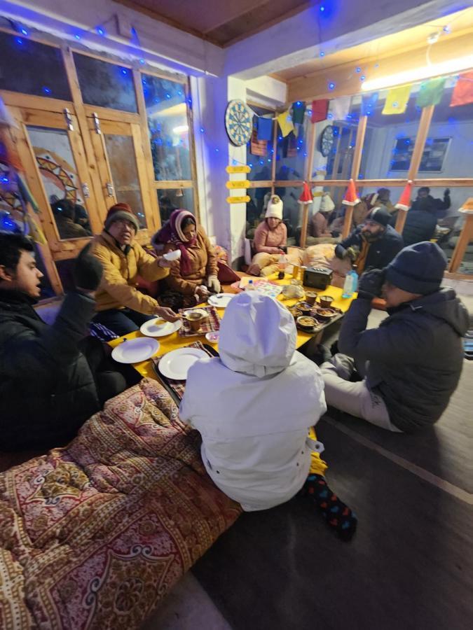 Lap Stays - Wanderer'S Nest Chitkul Bagian luar foto