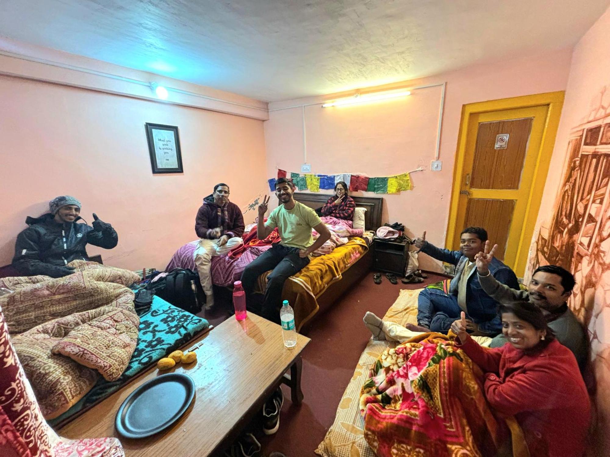 Lap Stays - Wanderer'S Nest Chitkul Bagian luar foto