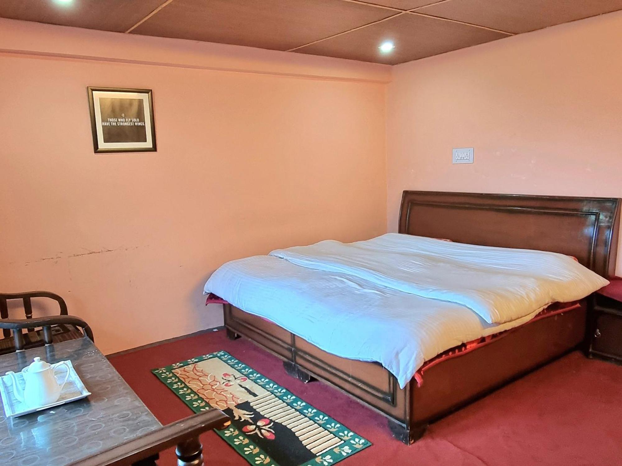 Lap Stays - Wanderer'S Nest Chitkul Bagian luar foto